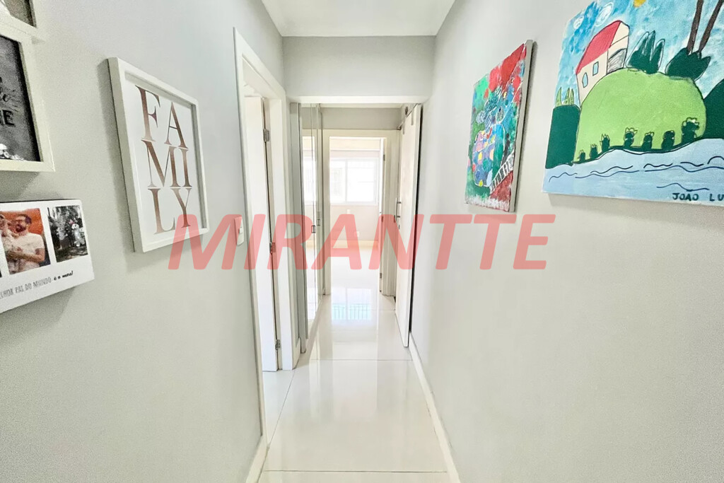Apartamento de 74m² com 2 quartos em Santana