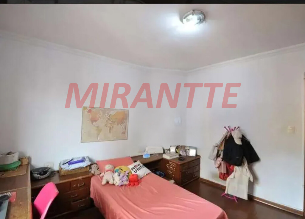 Sobrado de 300m² com 3 quartos em Tucuruvi