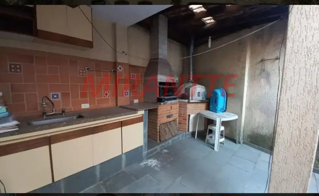 Sobrado de 300m² com 3 quartos em Tucuruvi