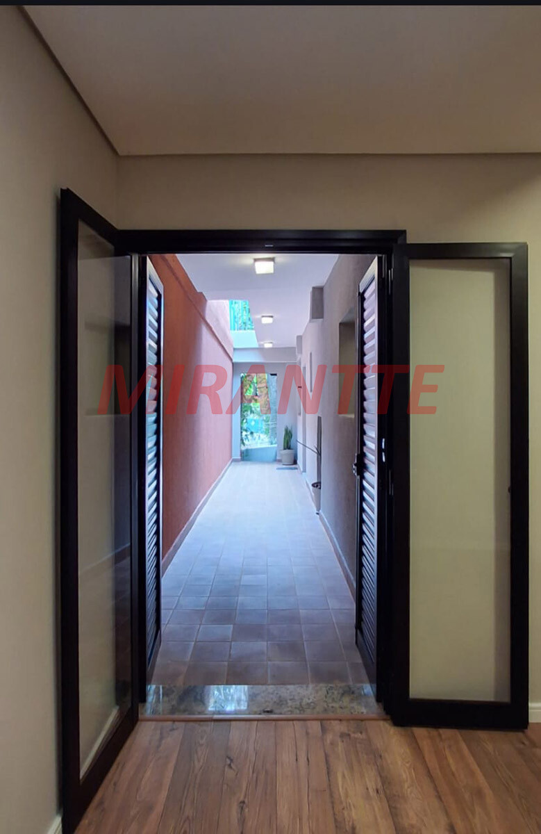 Sobrado de 189m² com 3 quartos em Vila Madalena