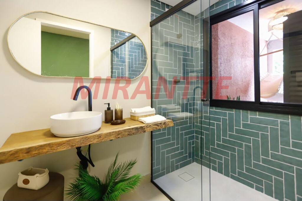 Sobrado de 189m² com 3 quartos em Vila Madalena