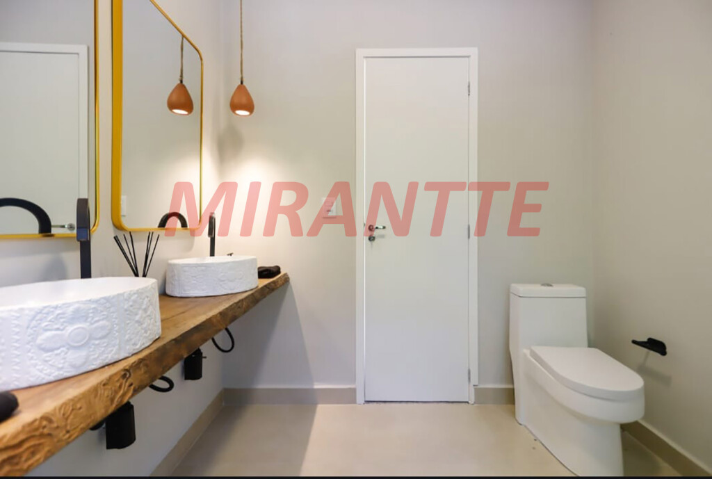 Sobrado de 189m² com 3 quartos em Vila Madalena