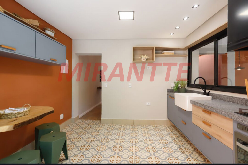 Sobrado de 189m² com 3 quartos em Vila Madalena