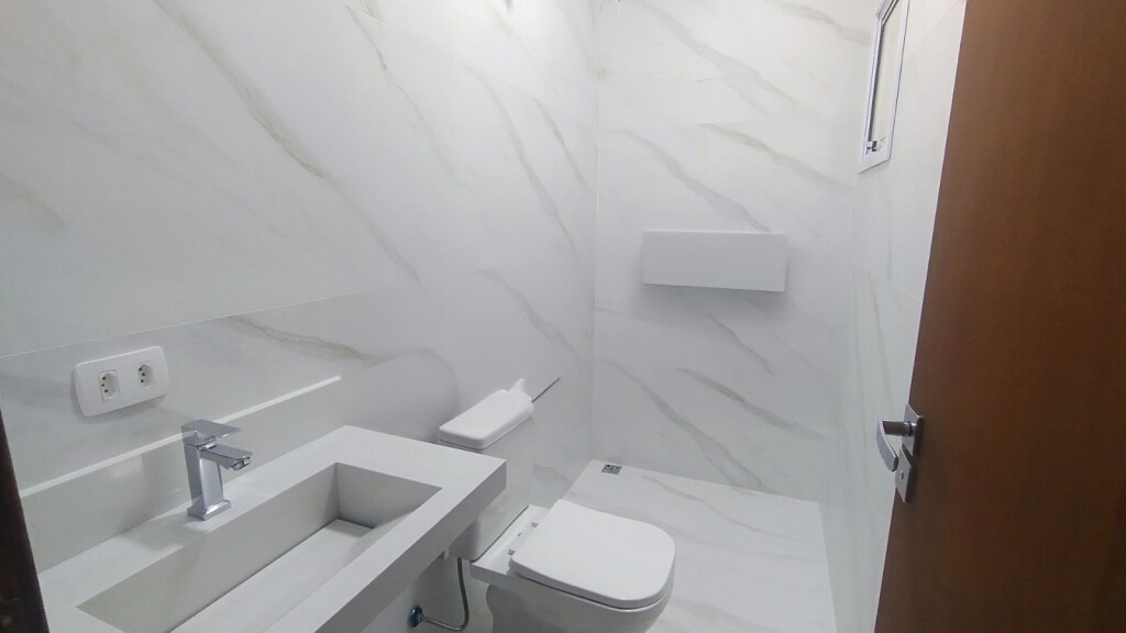 Sobrado de 199m² com 3 quartos em Tremembe