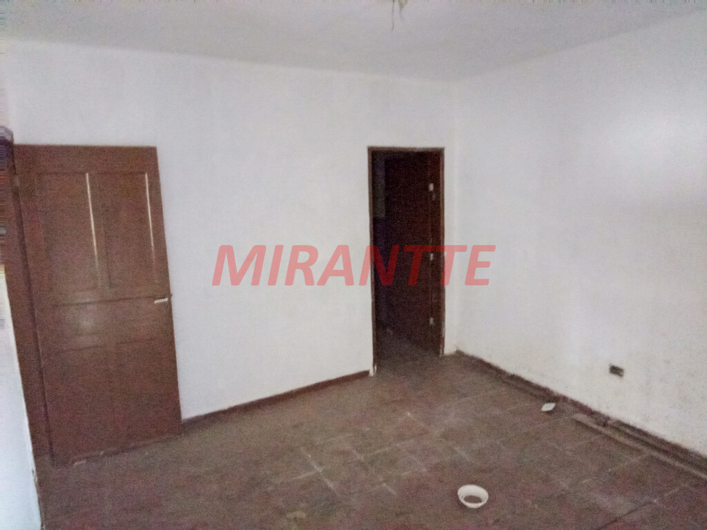 Terreno de 275m² em Jardim Helena