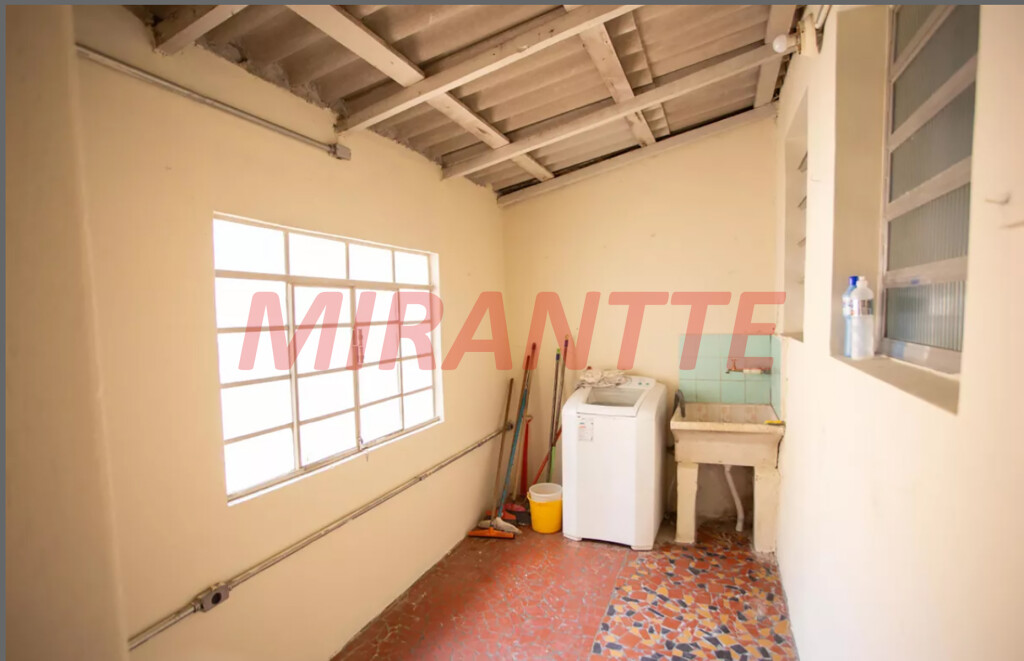 Sobrado de 140m² com 2 quartos em Santana