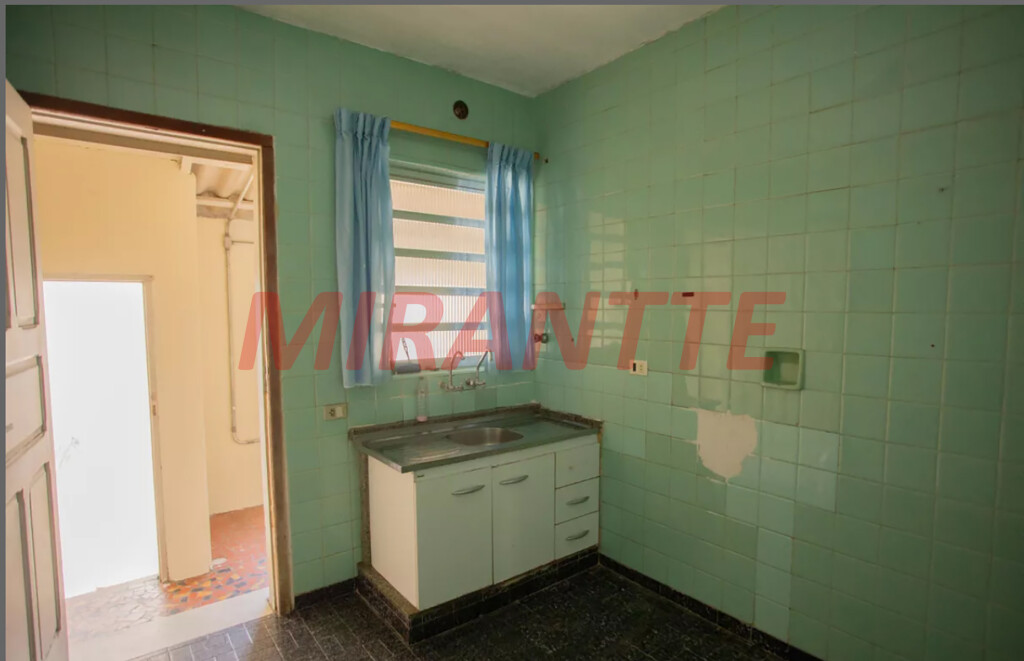 Sobrado de 140m² com 2 quartos em Santana