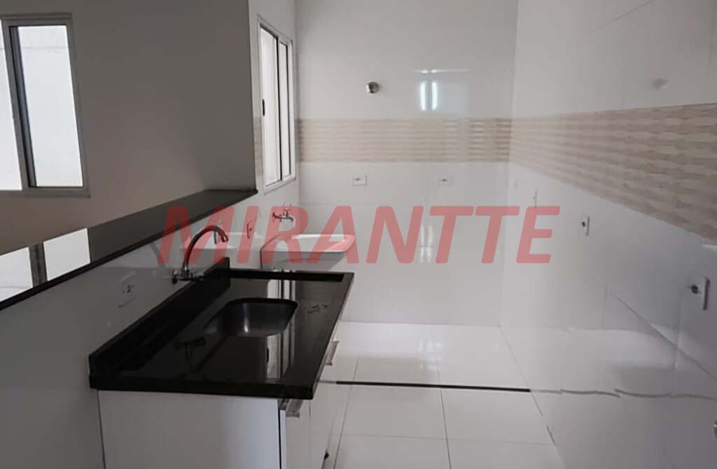 Apartamento de 39m² com 2 quartos em Vila Gustavo