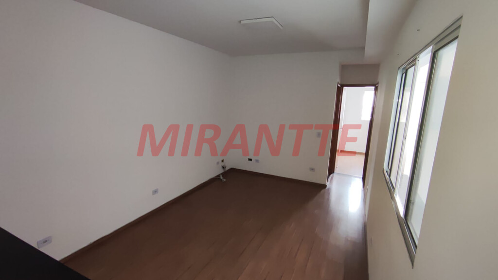 Apartamento de 39m² com 2 quartos em Vila Gustavo