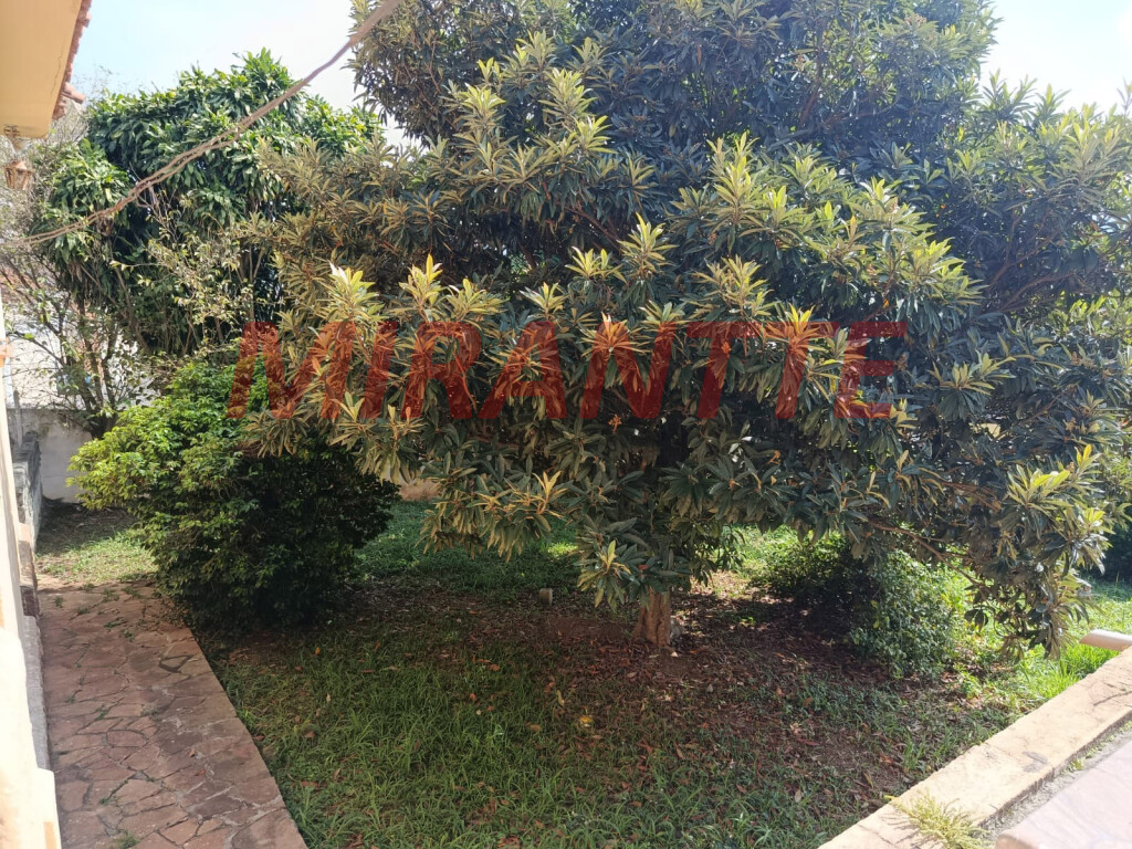 Casa terrea de 180m² com 2 quartos em Jardim Floresta