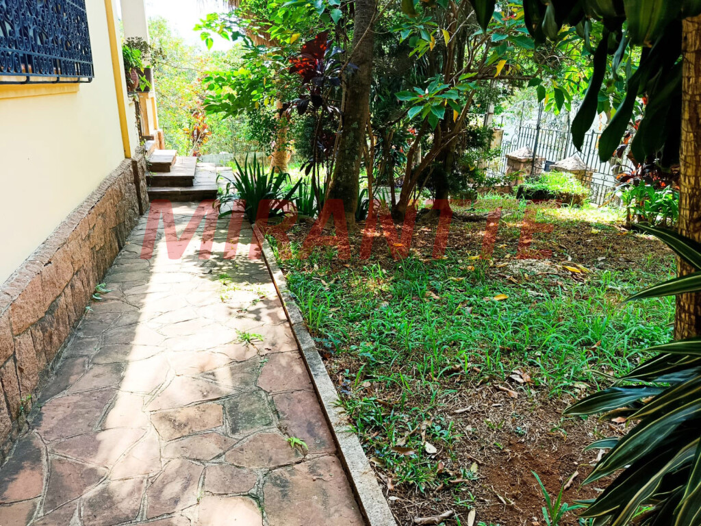 Casa terrea de 180m² com 2 quartos em Jardim Floresta