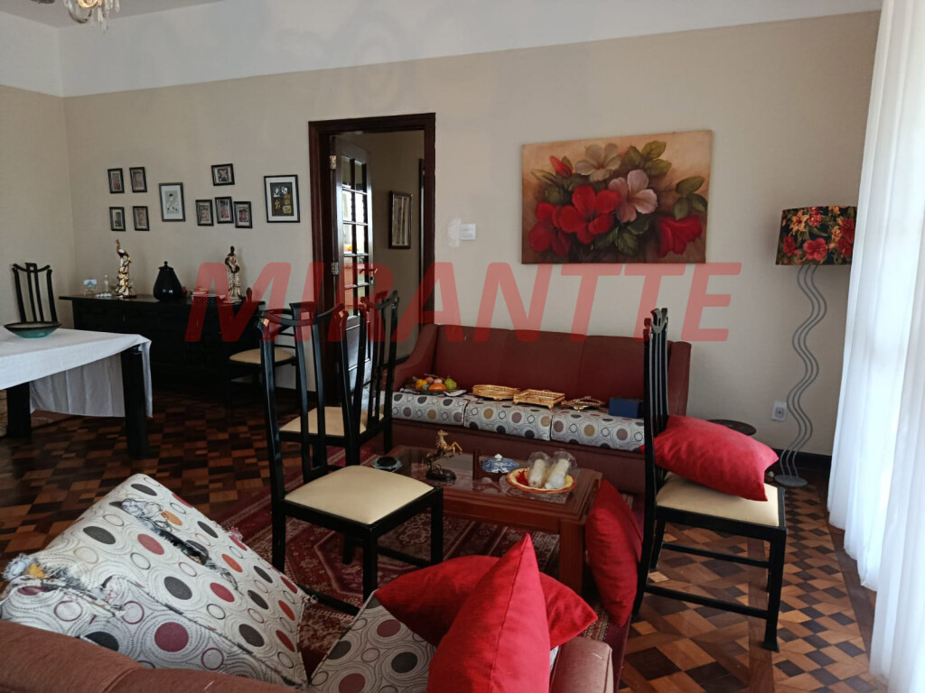 Casa terrea de 180m² com 2 quartos em Jardim Floresta