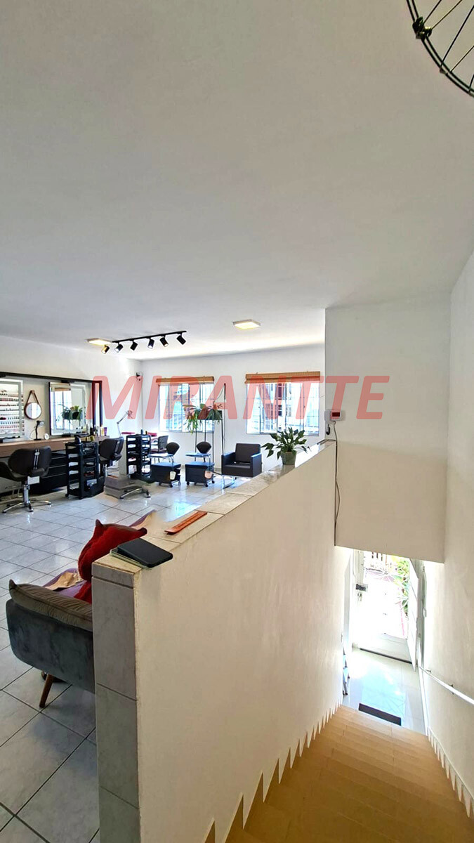 Comercial de 80m² em Vila Mazzei