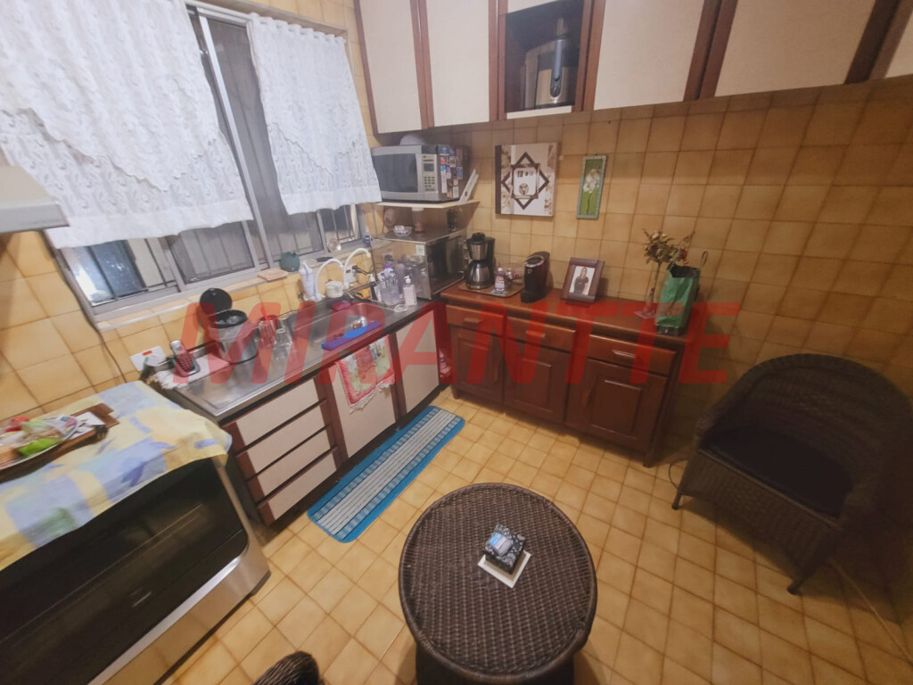 Sobrado de 200m² com 3 quartos em Vila Albertina