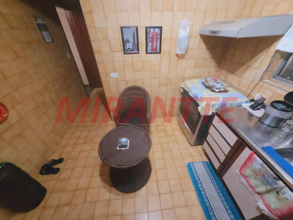 Sobrado de 200m² com 3 quartos em Vila Albertina