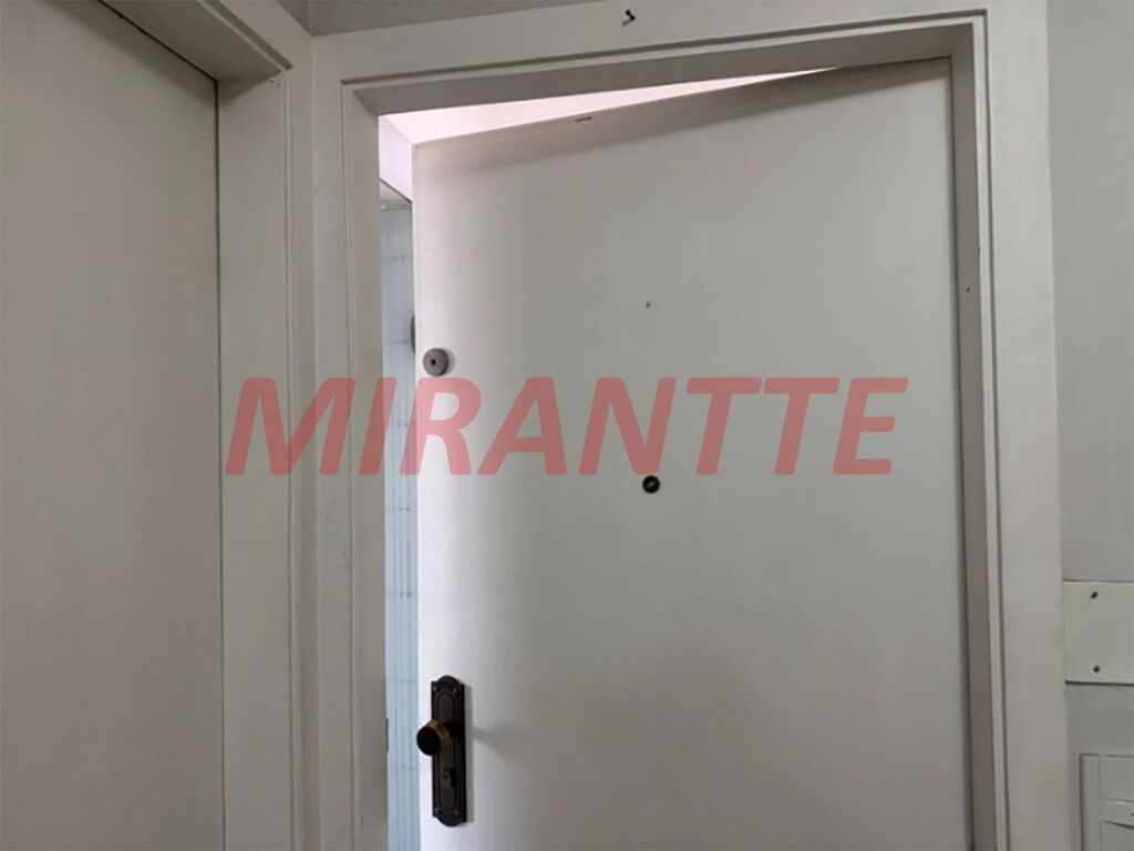 Apartamento de 74m² com 2 quartos em Santana