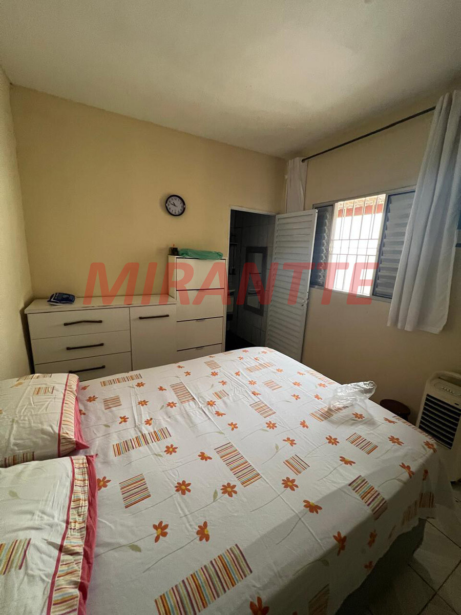 Casa terrea com 2 quartos em Parque Edu Chaves