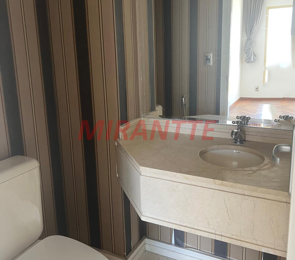 Apartamento de 178m² com 4 quartos em Santana
