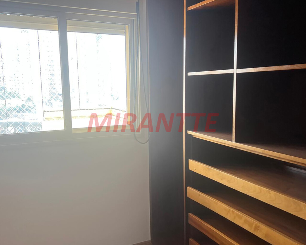 Apartamento de 178m² com 4 quartos em Santana