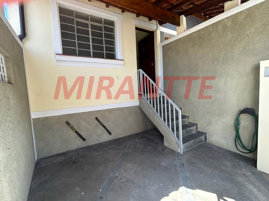 Sobrado de 72m² com 2 quartos em Parada  Inglesa