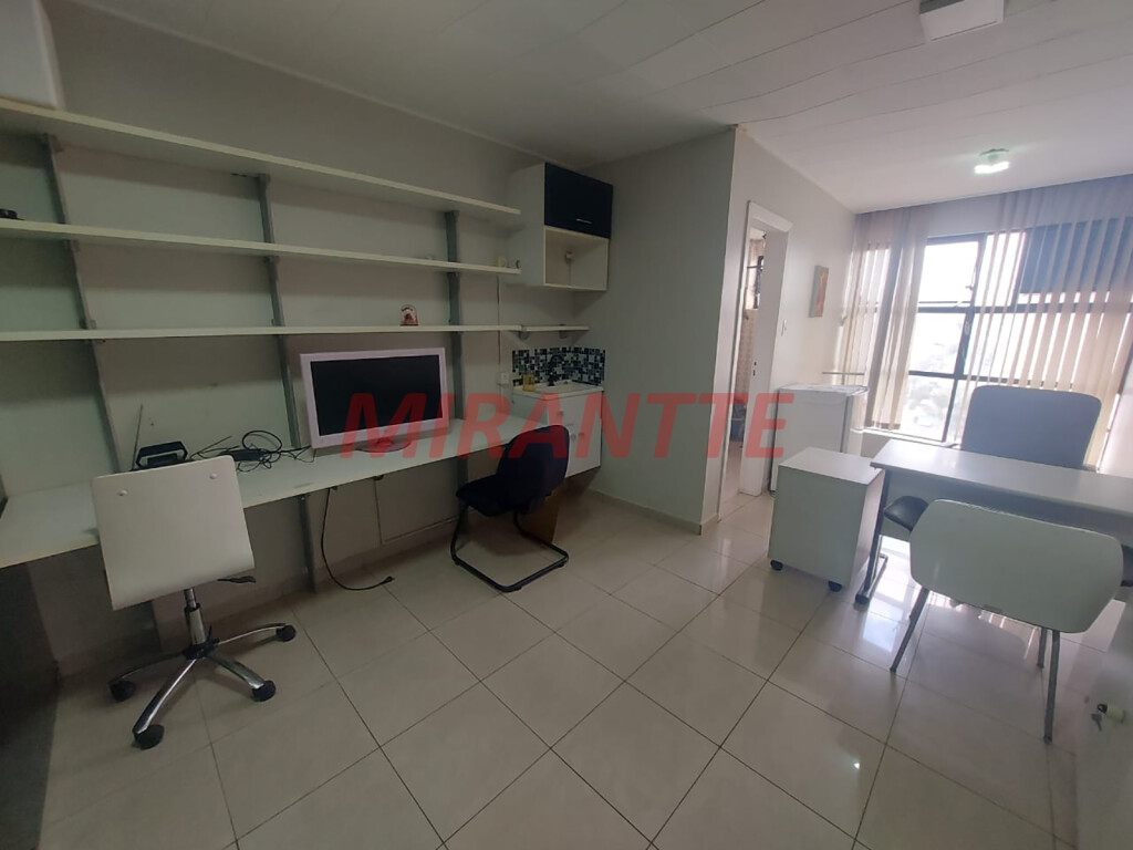 Comercial de 26m² em Santana