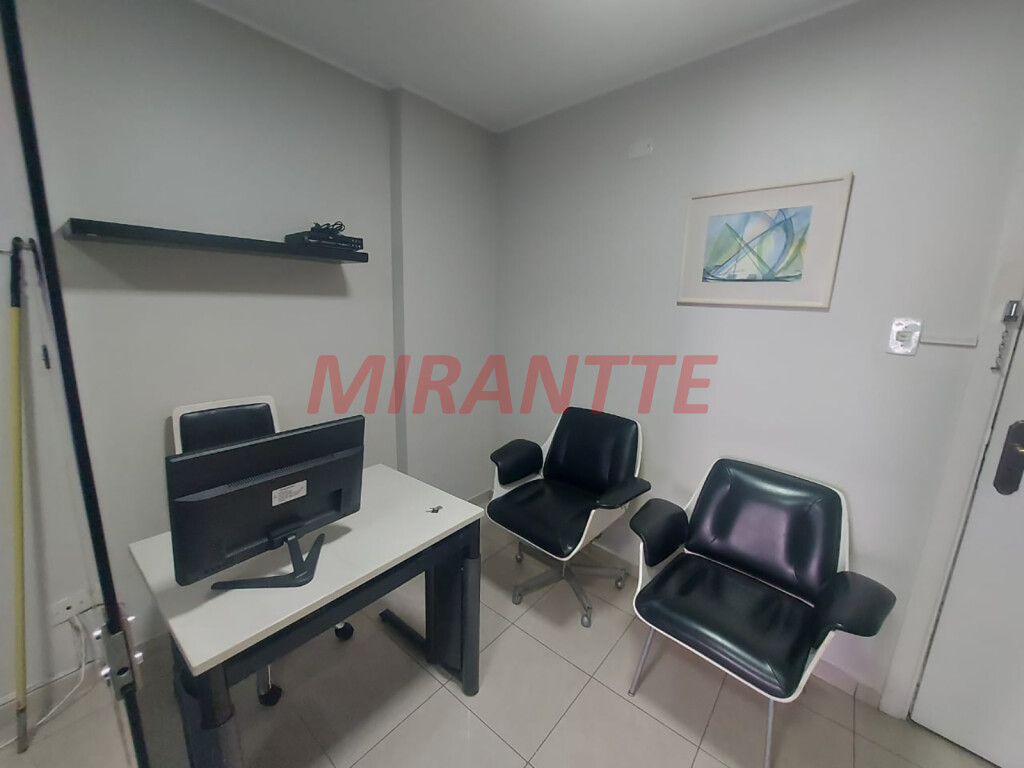 Comercial de 26m² em Santana