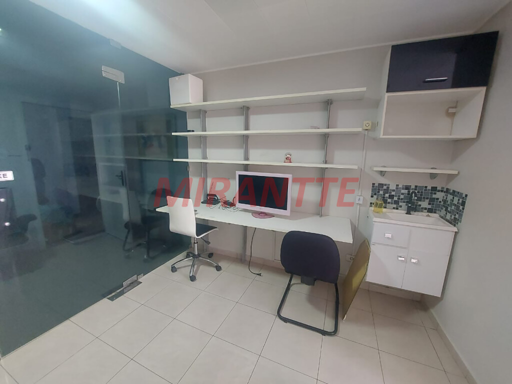 Comercial de 26m² em Santana