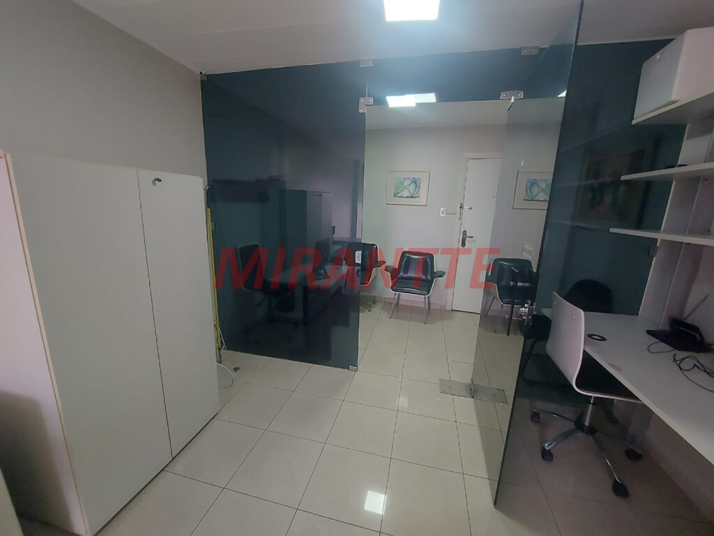 Comercial de 26m² em Santana