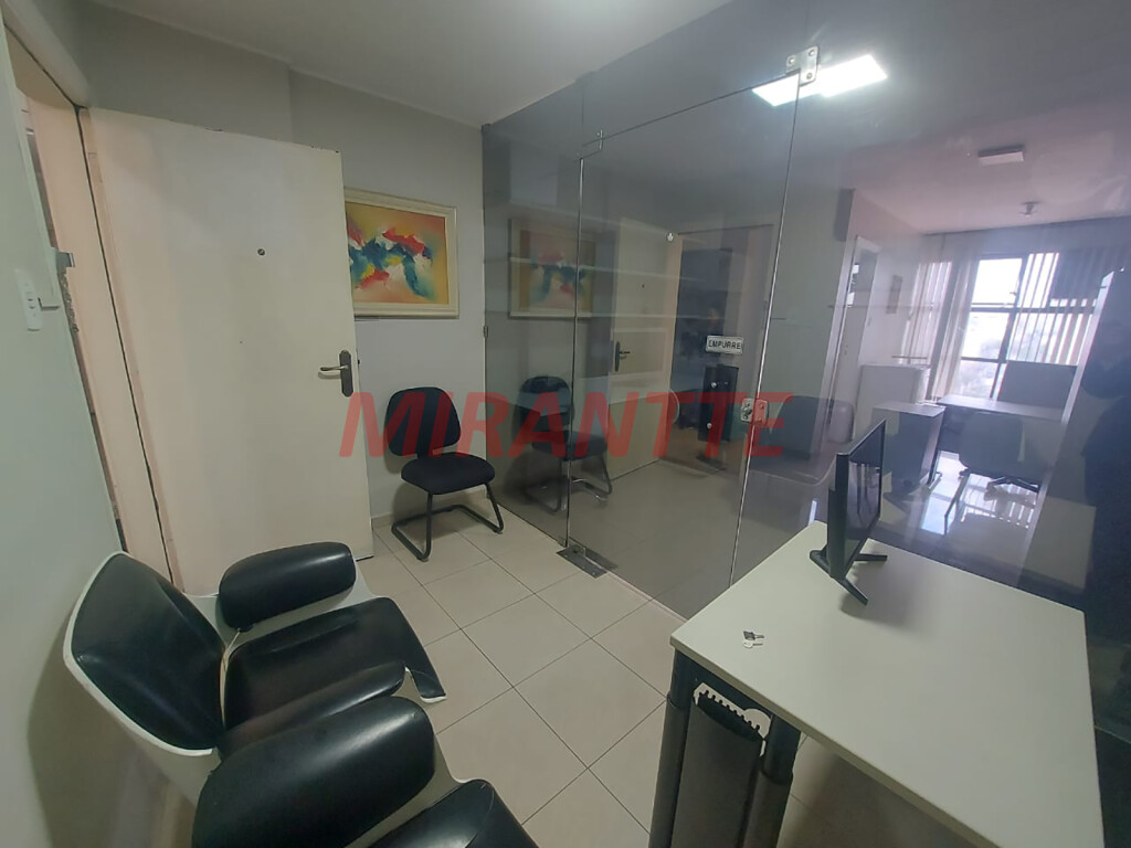 Comercial de 26m² em Santana