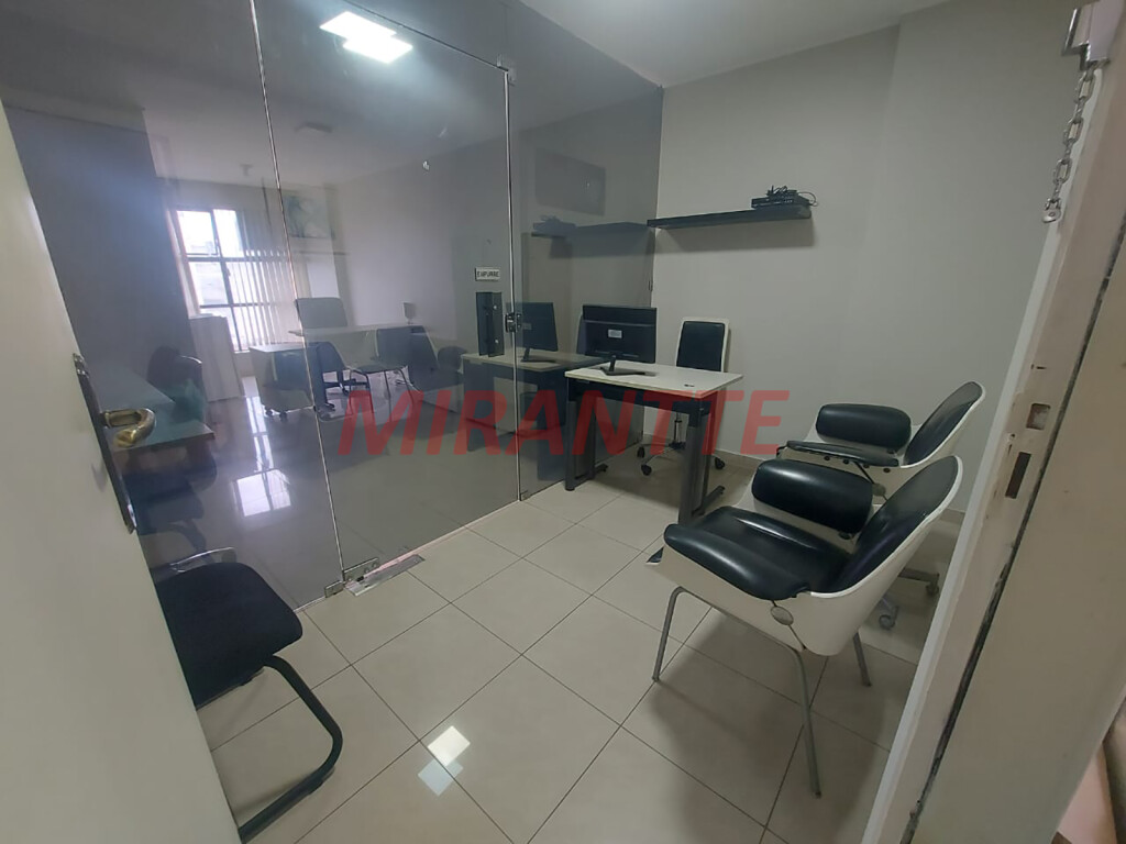 Comercial de 26m² em Santana