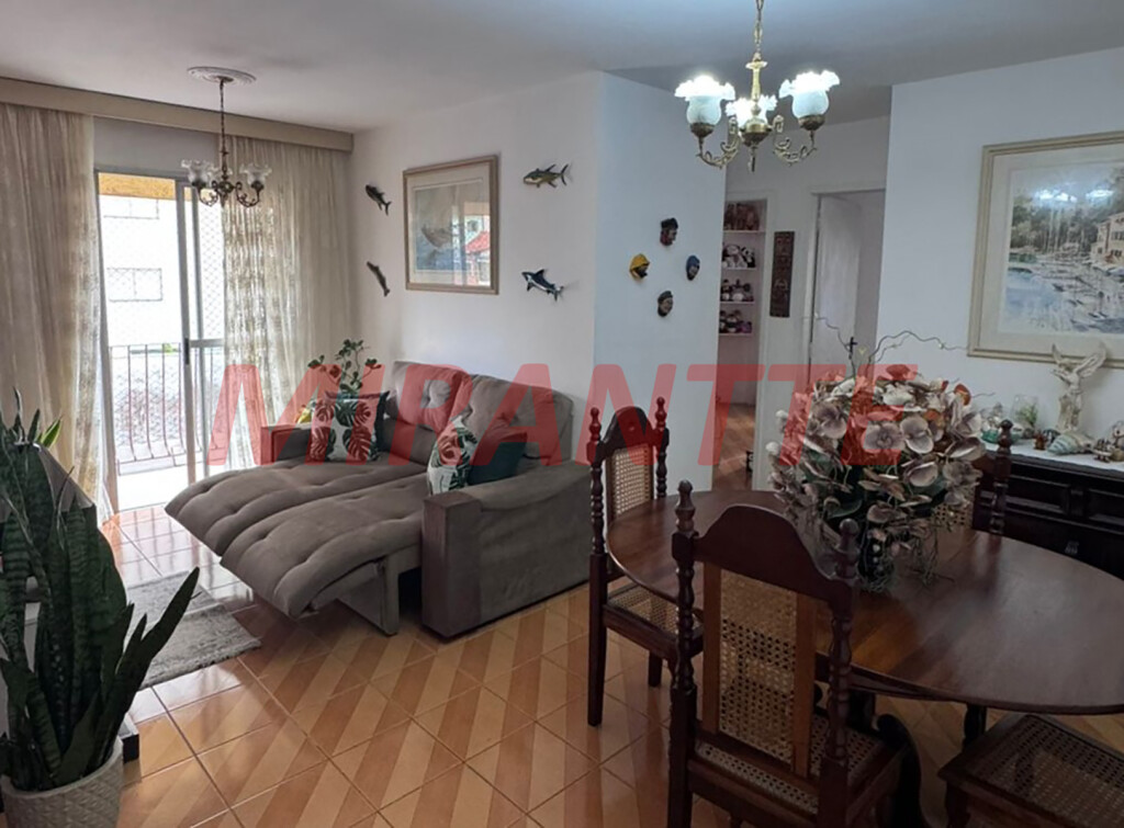 Apartamento de 60m² com 2 quartos em Santa Teresinha