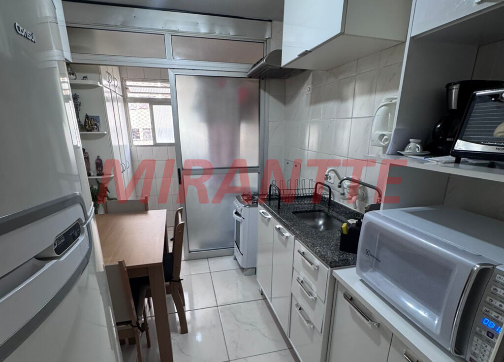 Apartamento de 60m² com 2 quartos em Santa Teresinha