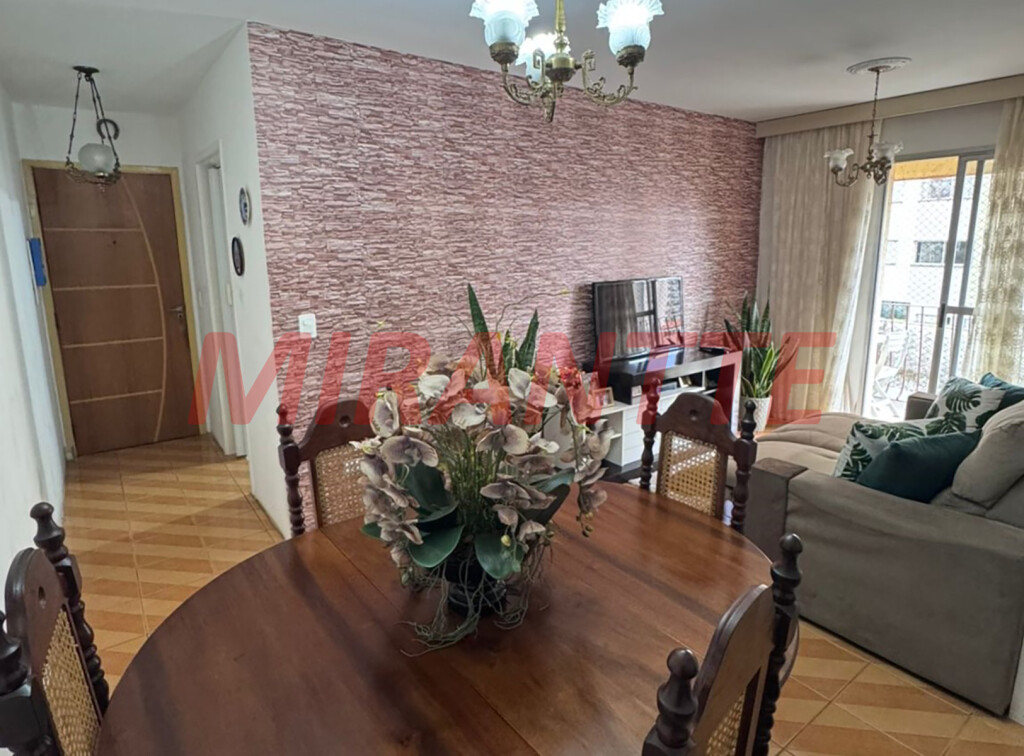 Apartamento de 60m² com 2 quartos em Santa Teresinha