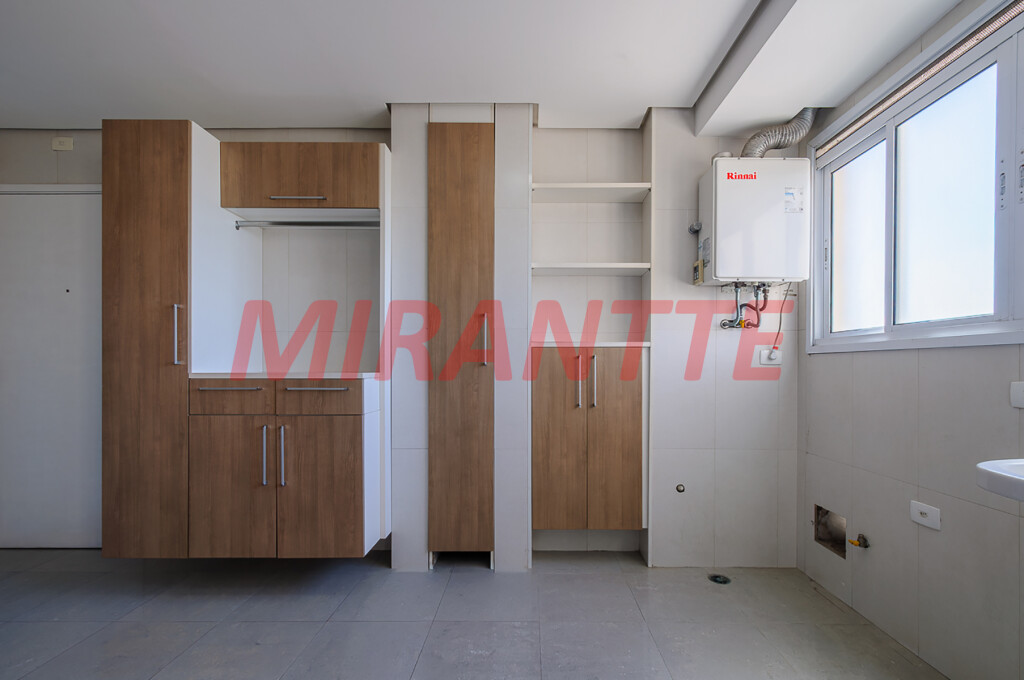 Apartamento de 126m² com 3 quartos em Santana