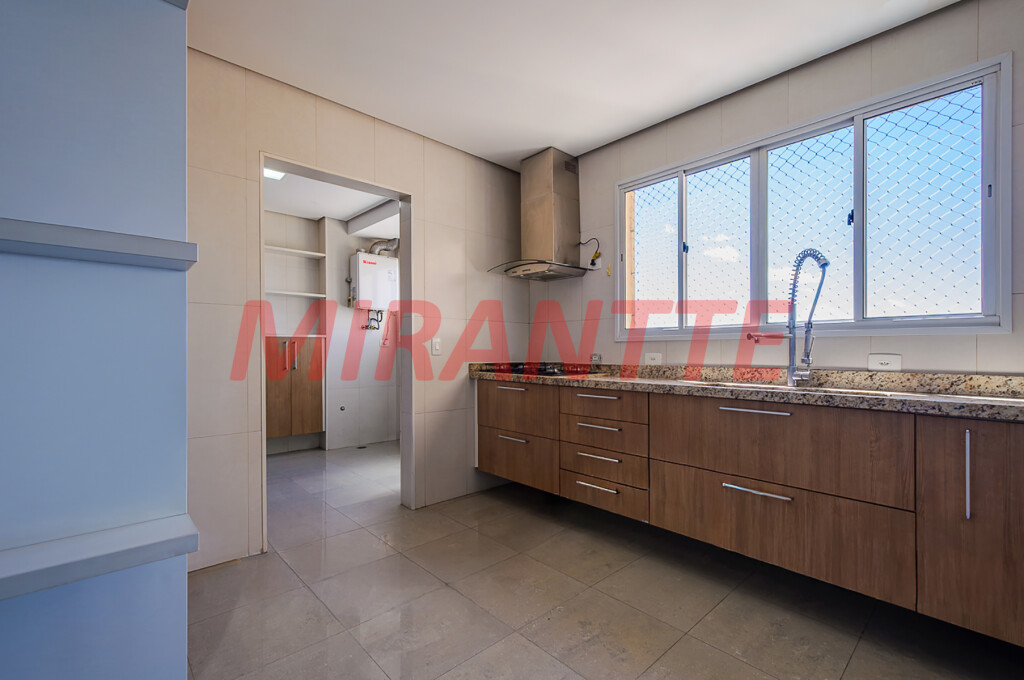 Apartamento de 126m² com 3 quartos em Santana
