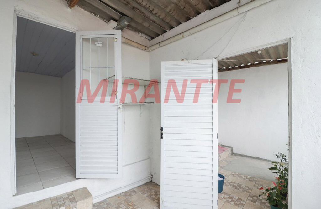 Sobrado de 212m² com 4 quartos em Limão