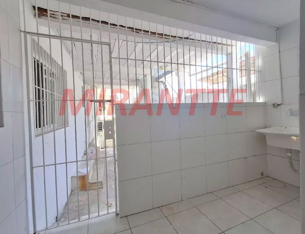 Sobrado de 212m² com 4 quartos em Limão