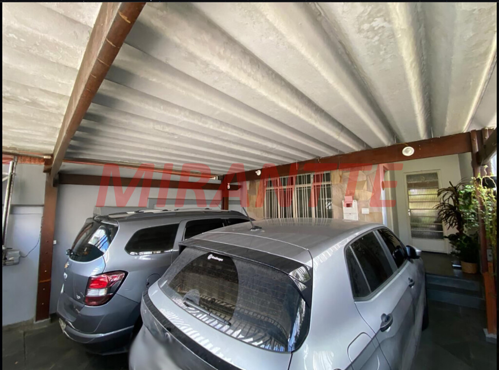 Sobrado de 170m² com 4 quartos em Vila Progresso