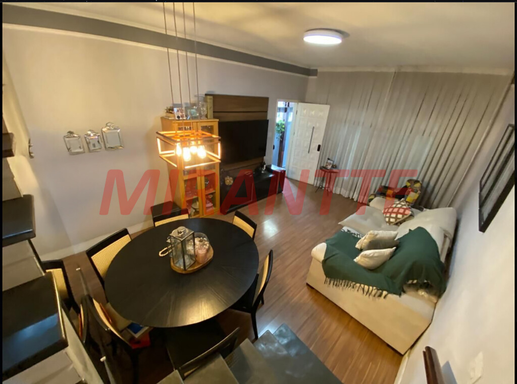 Sobrado de 170m² com 4 quartos em Vila Progresso