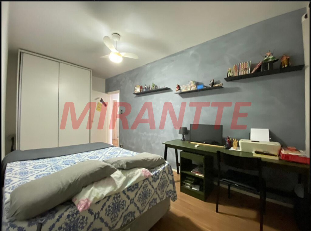Sobrado de 170m² com 4 quartos em Vila Progresso