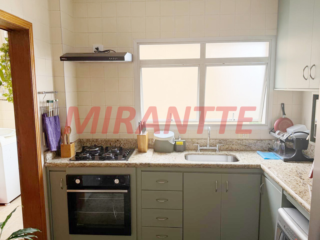 Apartamento de 85m² com 3 quartos em Santana
