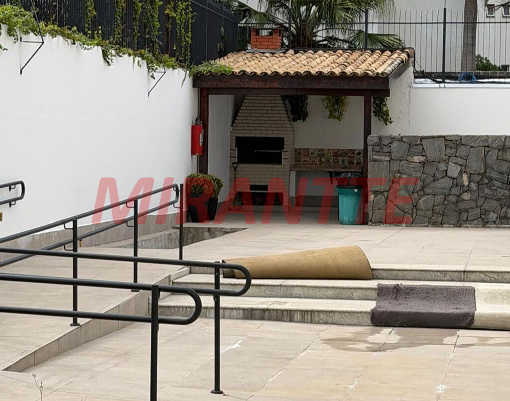 Apartamento de 85m² com 3 quartos em Santana