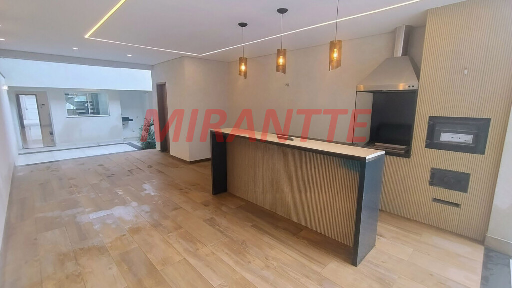 Sobrado de 199m² com 3 quartos em Tremembe