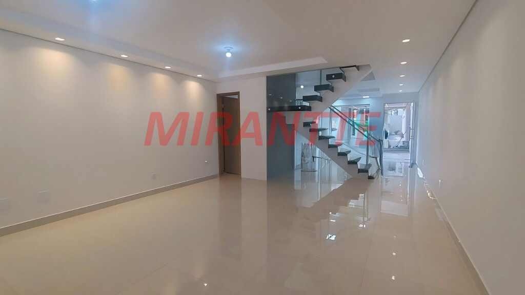 Sobrado de 199m² com 3 quartos em Tremembe