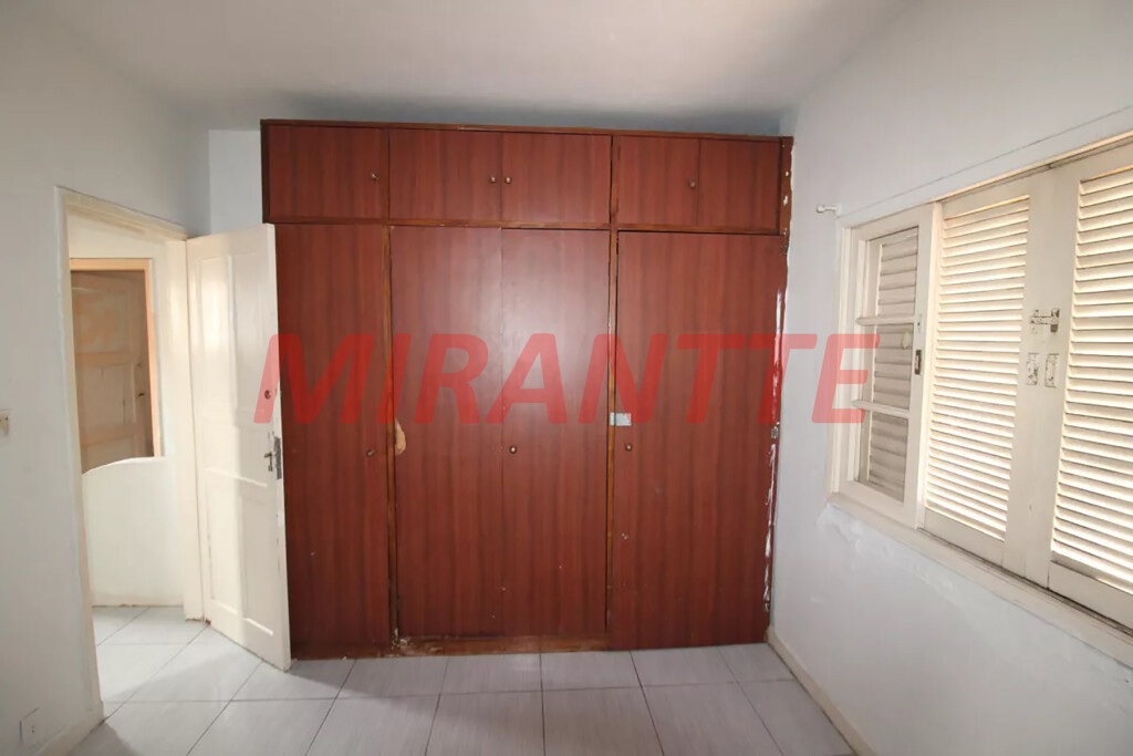 Sobrado de 190m² com 2 quartos em Imirim
