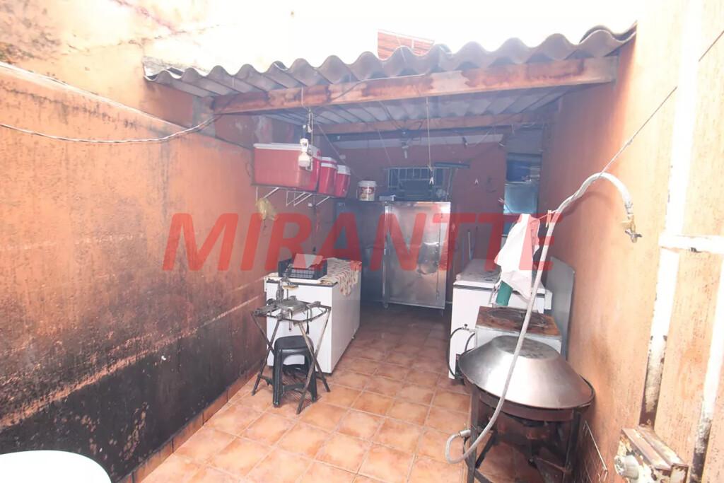 Sobrado de 190m² com 2 quartos em Imirim