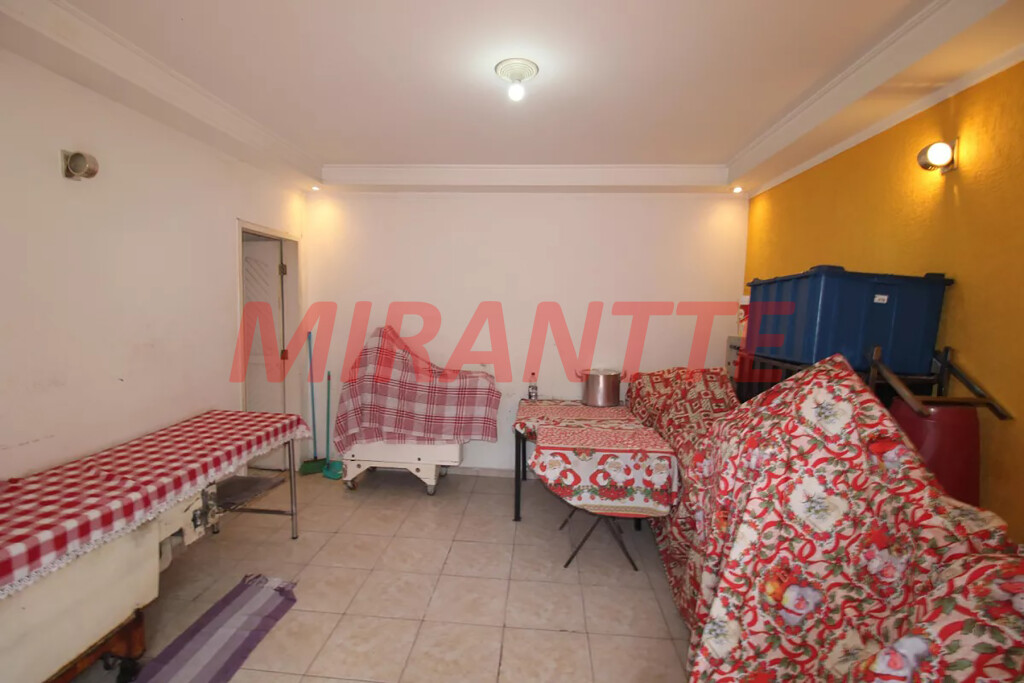 Sobrado de 190m² com 2 quartos em Imirim