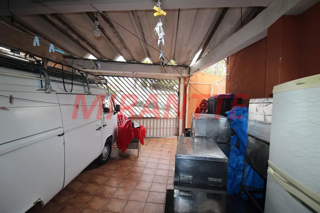 Sobrado de 190m² com 2 quartos em Imirim
