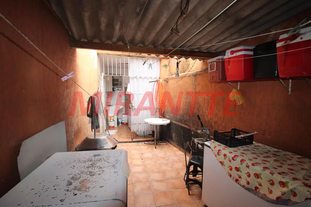 Sobrado de 190m² com 2 quartos em Imirim