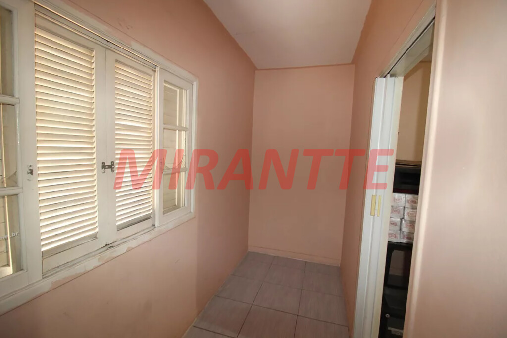 Sobrado de 190m² com 2 quartos em Imirim